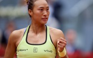 开云体育-郑钦文1-2遭莱巴金娜逆转：无缘马德里站16强 交锋5战4败