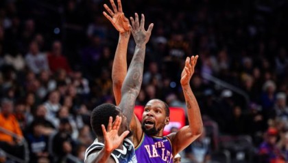 APP下载-关键战失误失分高达40！KD：我们让球迷和自己蒙羞