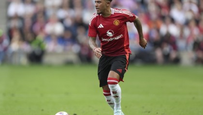 Kaiyun Sports-桑乔坚持拒绝罗马邀约，将欧冠资格作为转会首要考量